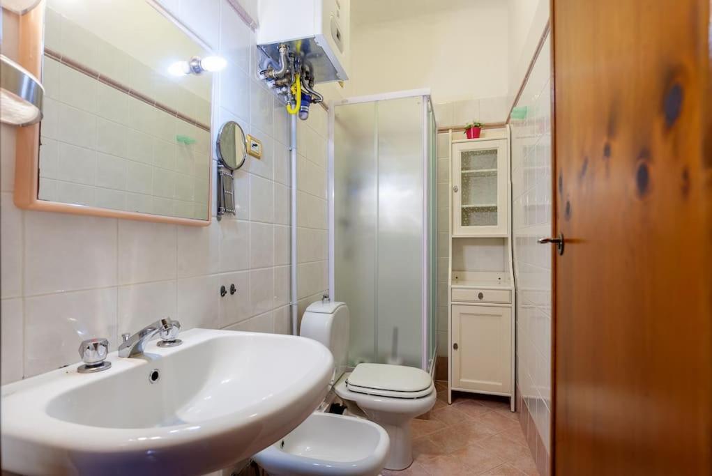 Midtown Apartment Пиза Екстериор снимка